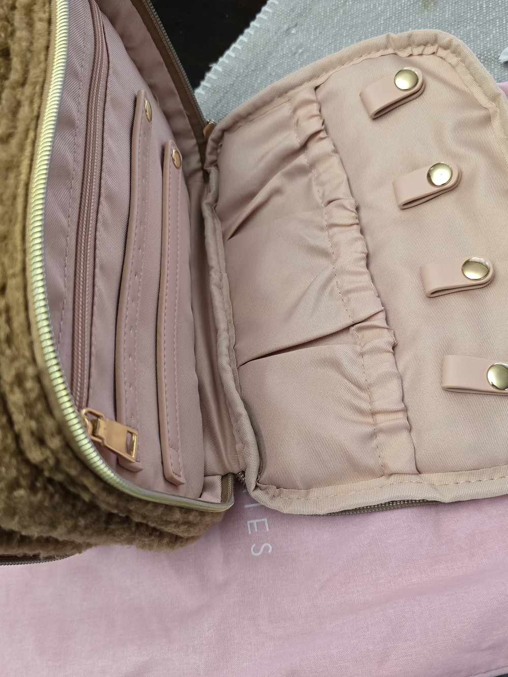 Poppy & Peonies Blush Pink Travel Jewelry Case with Gold Hardware
